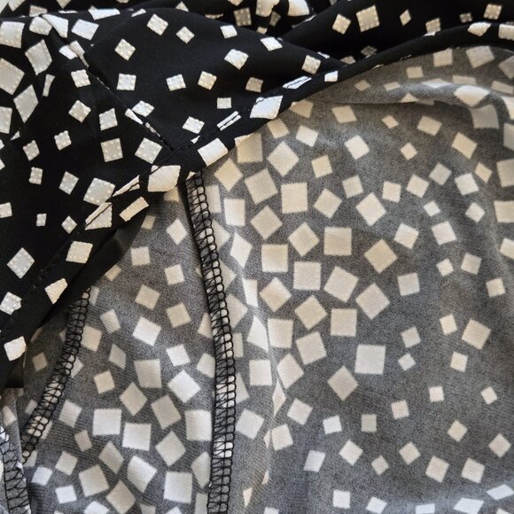 Laura Plus Size 2X Black & White Abstract Maxi Dress w/ Belt | Mid Calf - Picture 6 of 8